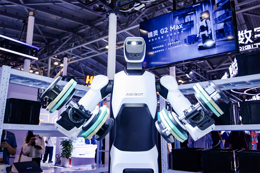 Bàn tay robot OmniHand 3 Ultra-M, cao 1m74, vận hành 8 tiếng-4713-1