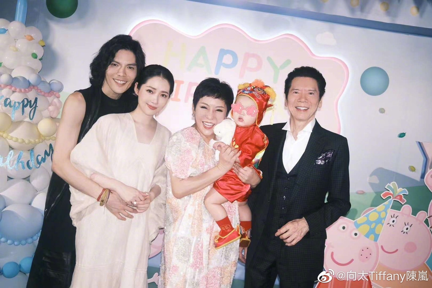 Người khiến nhiều nghệ sĩ lao đao-2316-1