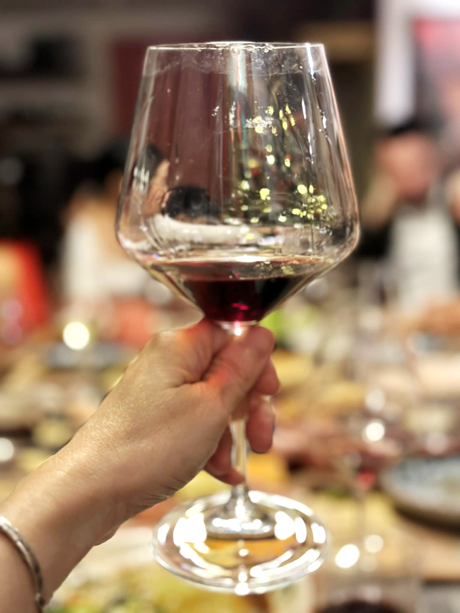 Không nên uống rượu bia thường xuyên.-2851-1