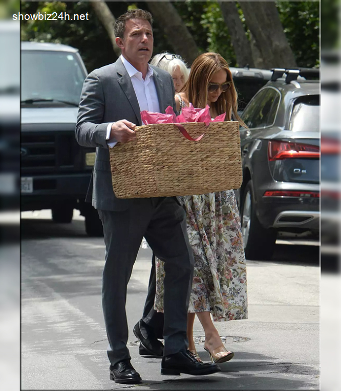 Ca sĩ Jennifer Lopez hủy chuyến lưu diễn-270-1