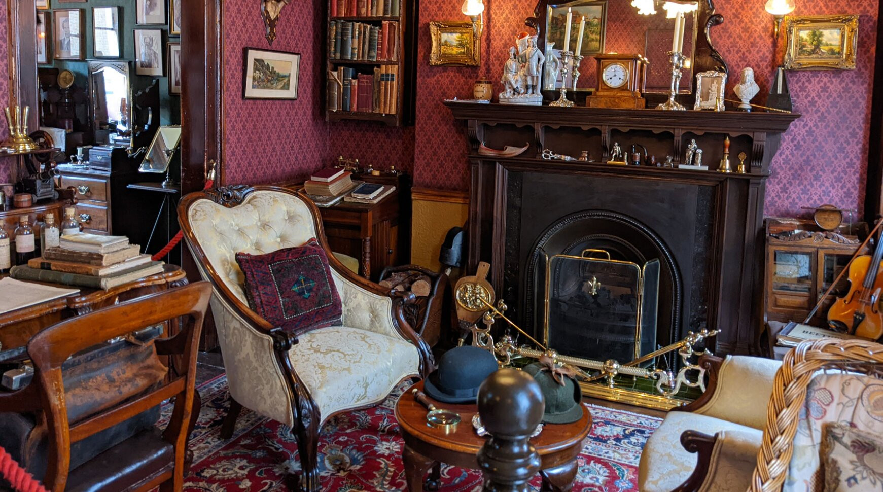 Ngôi nhà số 221B phố Baker, nơi ở của thám tử Sherlock Holmes-3164-1