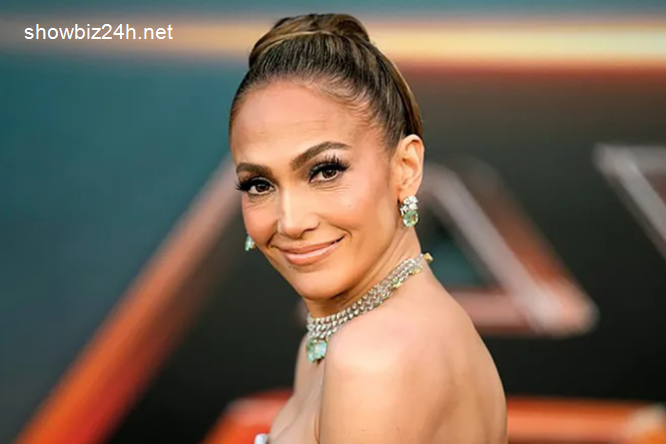 Ca sĩ Jennifer Lopez hủy chuyến lưu diễn-270-1
