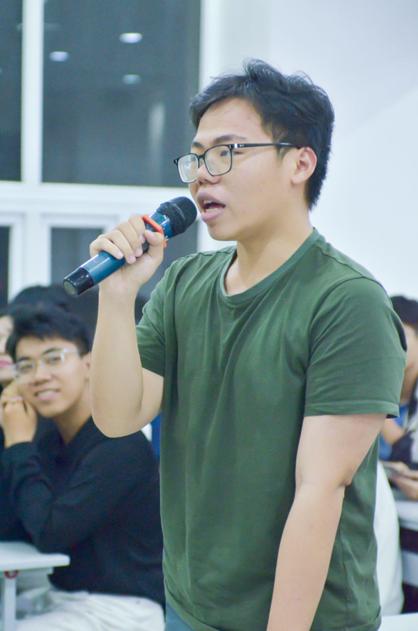 Quý quân The Mic MC Phước Đạt lan tỏa tinh thần học hỏi cùng “Nhà” OUMC-2874-1