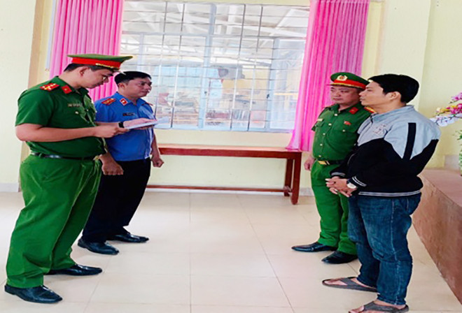 Giám đốc Công ty đường cát bị bắt-2993-1