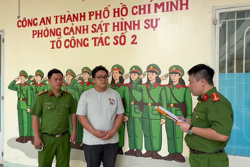 Triệt phá băng nhóm lừa đảo có tổ chức-2950-1