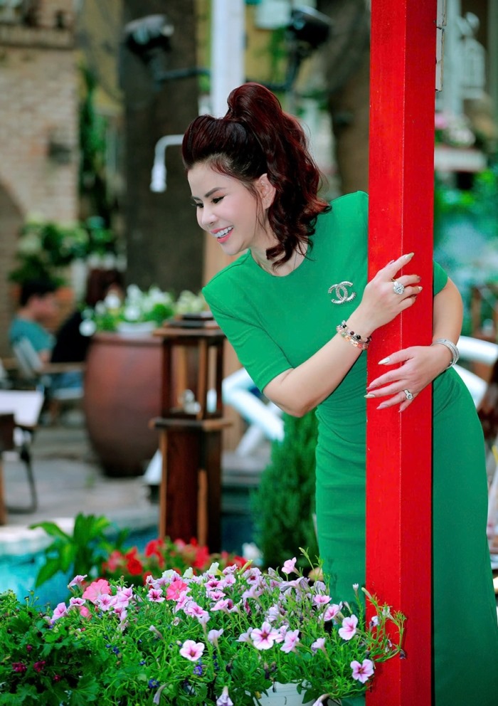 “Mẹ” của ca sĩ nhí Kupo trong MV “Nhật ký mẹ và con” là ai?-2214-1