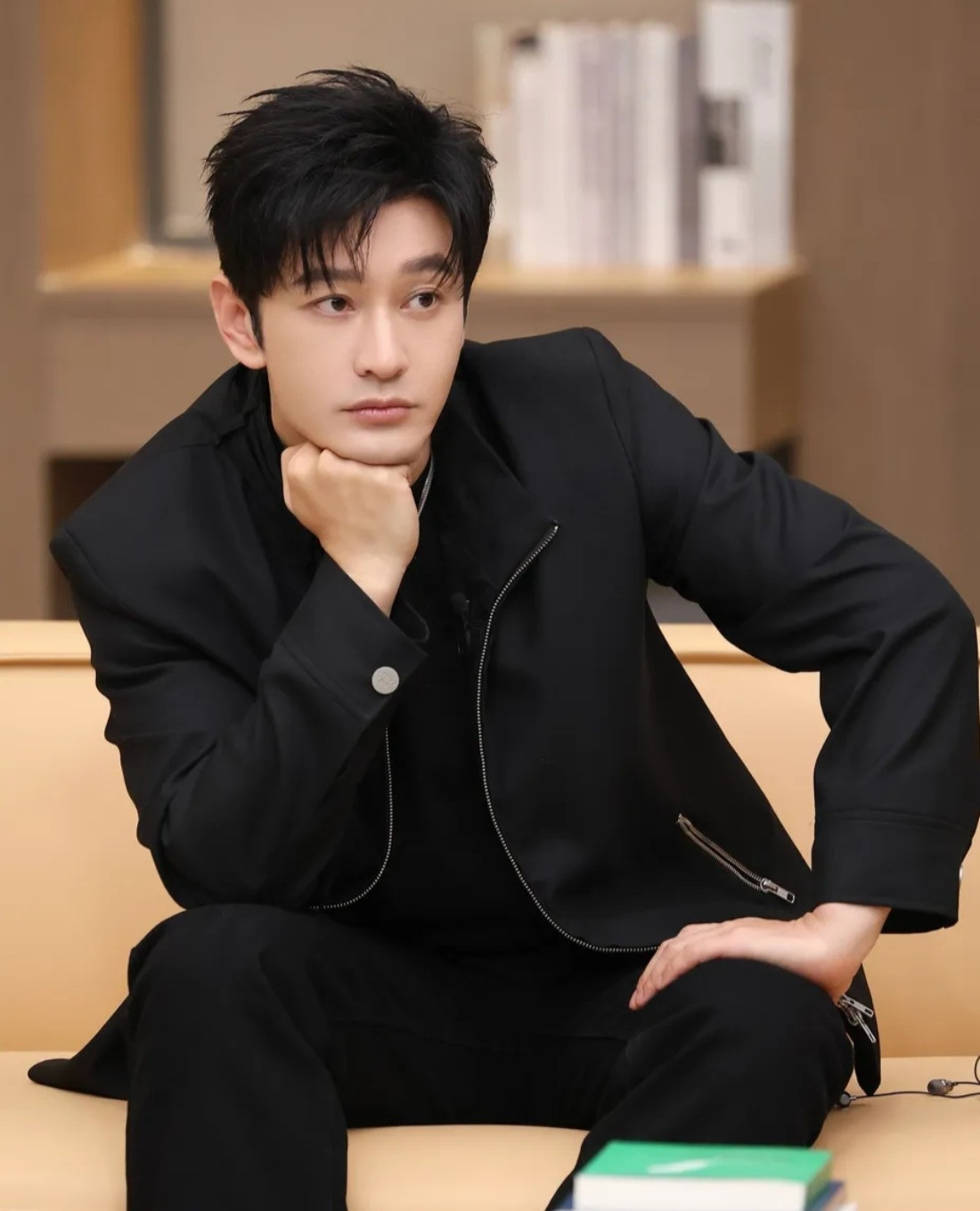 Tài tử Huỳnh Hiểu Minh lần đầu lên tiếng về tin đồn thua cờ bạc-2768-1