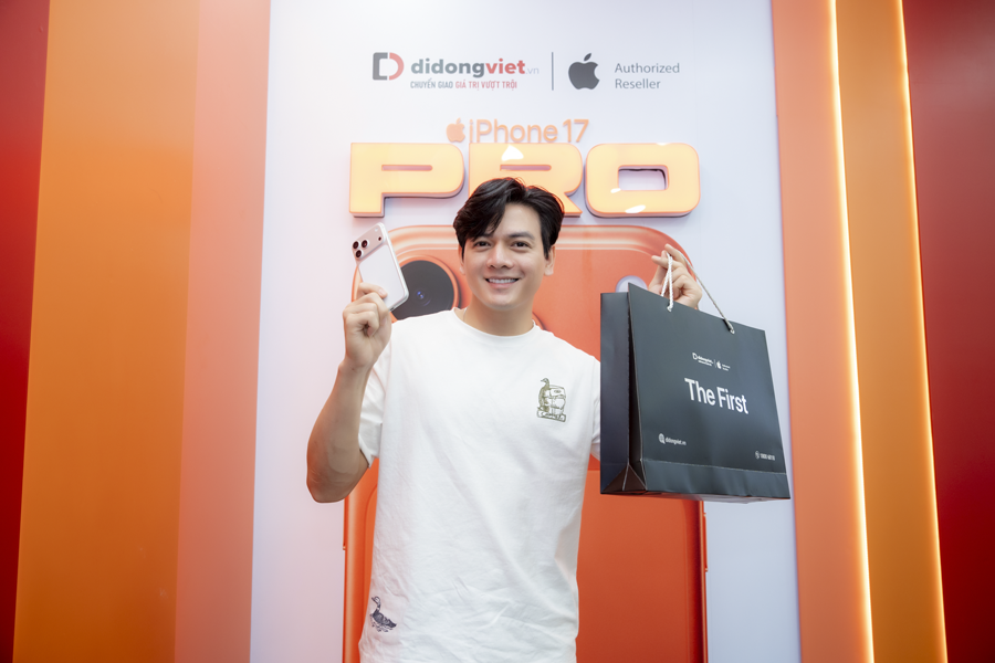 Dương Khắc Linh - Sara Lưu cùng ‘đổi gió’ với màu sắc thời thượng iPhone 17 Pro Max-2196-1