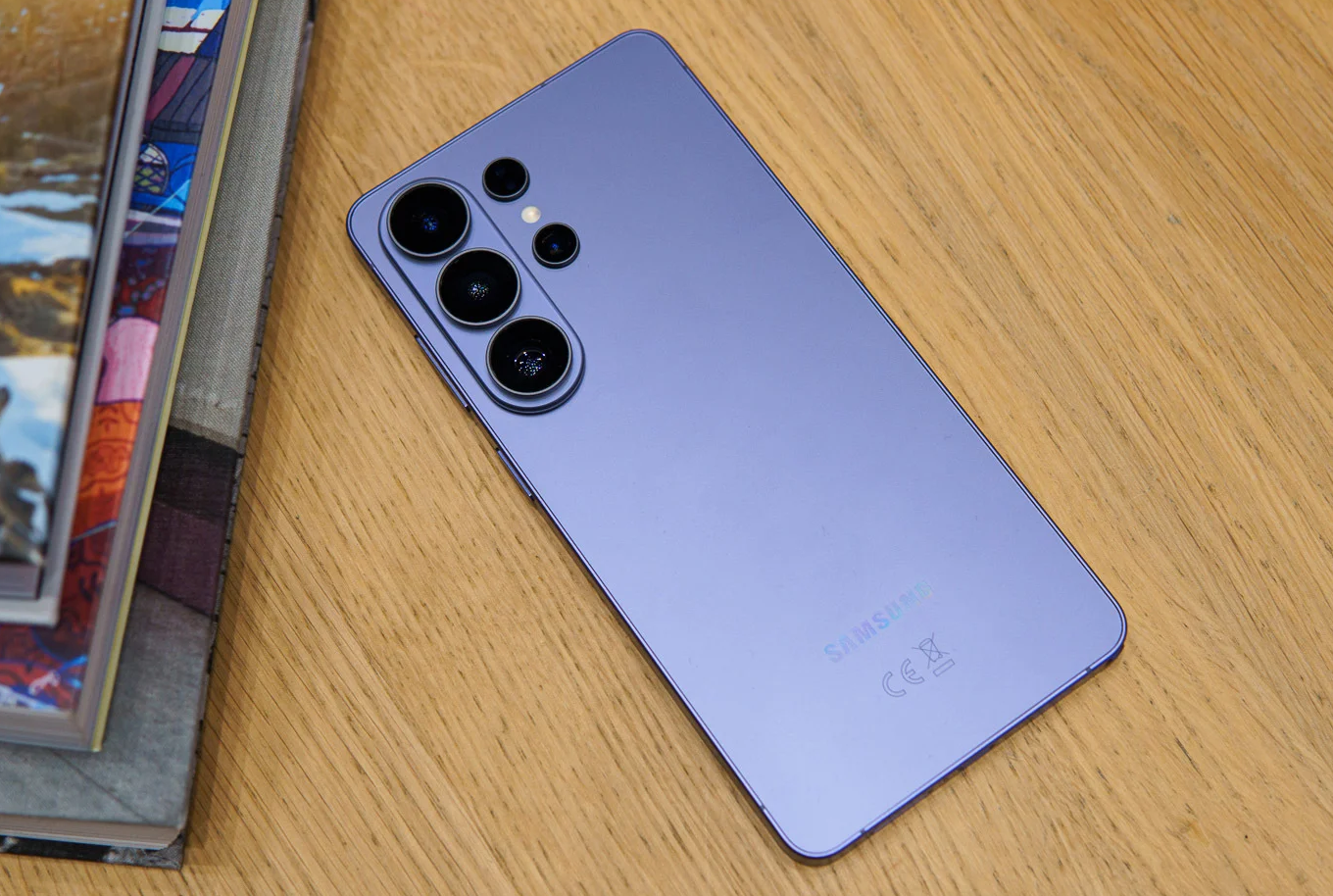 Galaxy S26 Ultra không còn vuông vức như các thế hệ trước.-3059-1