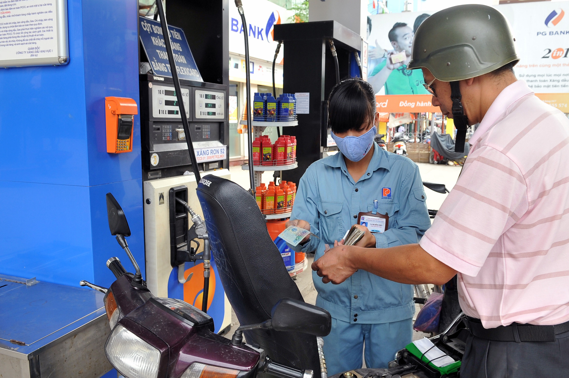 Giá xăng ngày mai có thể đảo chiều tăng-2568-1