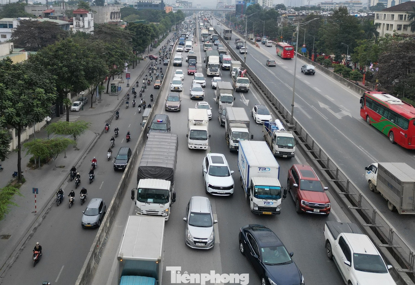 Cấm xe tải từ 2 tấn trong nội đô vào ban ngày tại Hà Nội-2550-1