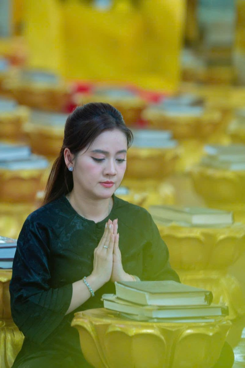 Hồng Loan và con trai nhạc sĩ Nguyễn Minh Anh ghi điểm với MV nhân mùa Vu Lan-4814-1