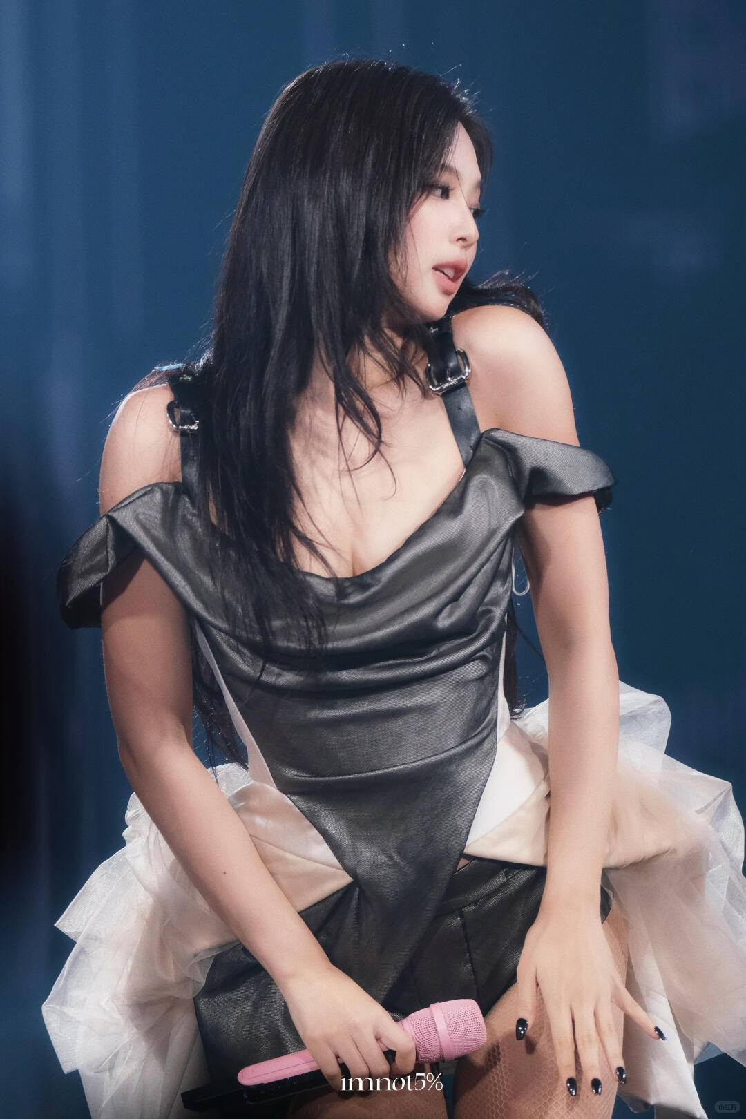 Jennie của BlackPink đang đối mặt làn sóng chỉ trích-2786-2