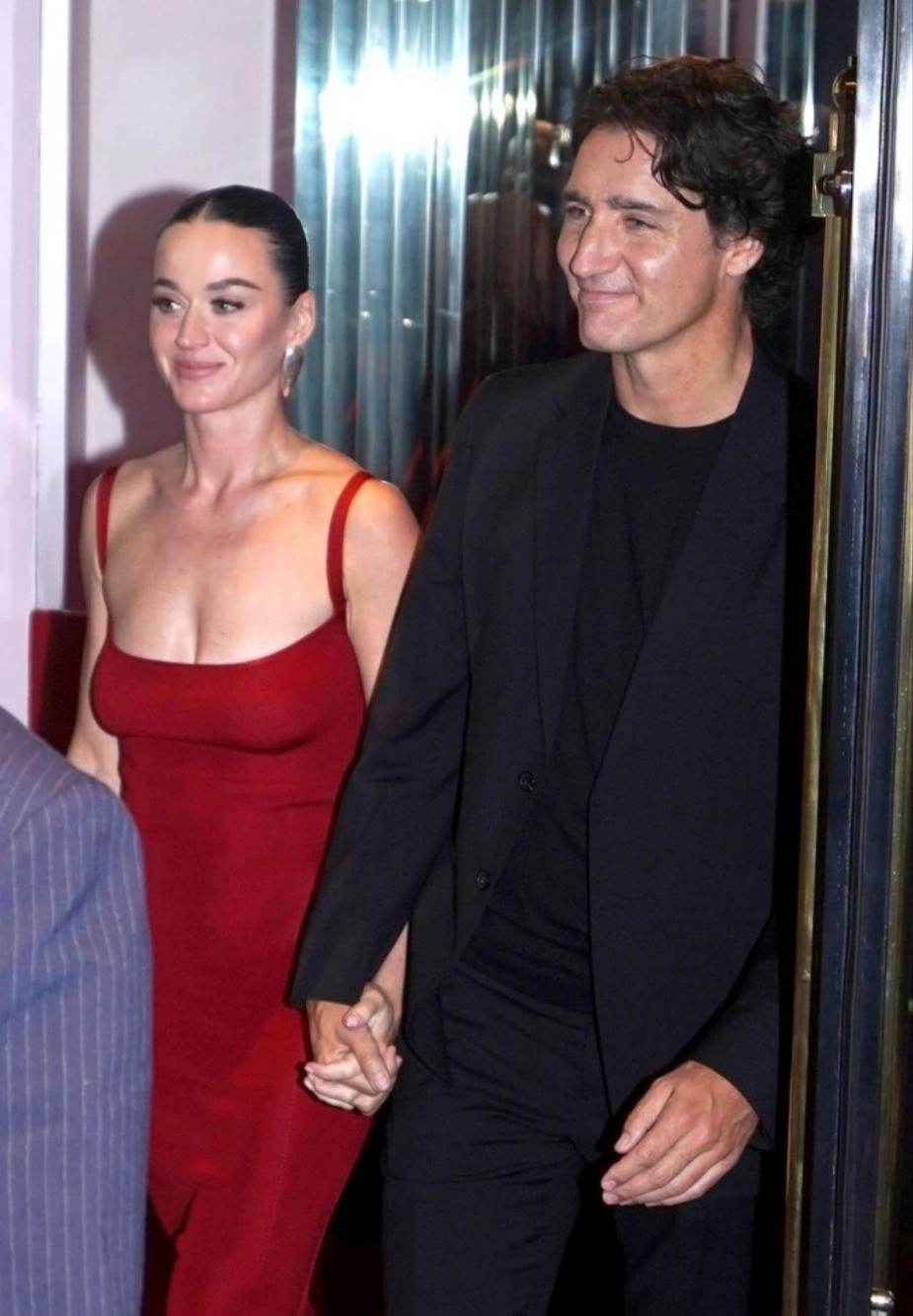 Katy Perry đang hẹn hò cựu Thủ tướng Canada-2271-2