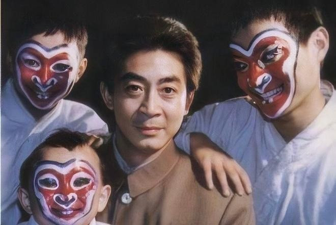 Lục Tiểu Linh Đồng lần đầu trực tiếp lên tiếng-2444-1