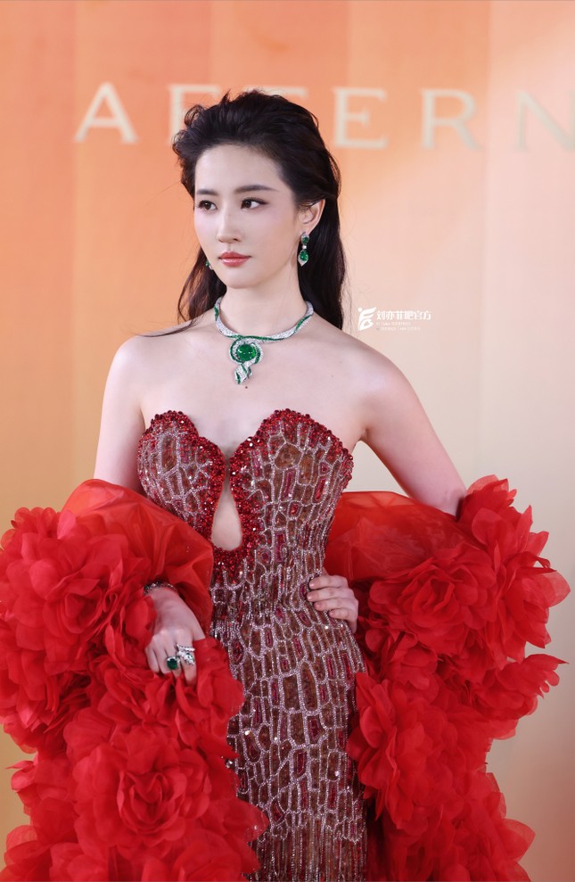 Lưu Diệc Phi không có trong danh sách bình chọn giải thưởng điện ảnh-464-1