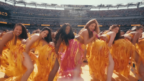 Màn lắc hông kinh điển của Shakira tại chung kết World Cup 2026-4707-1