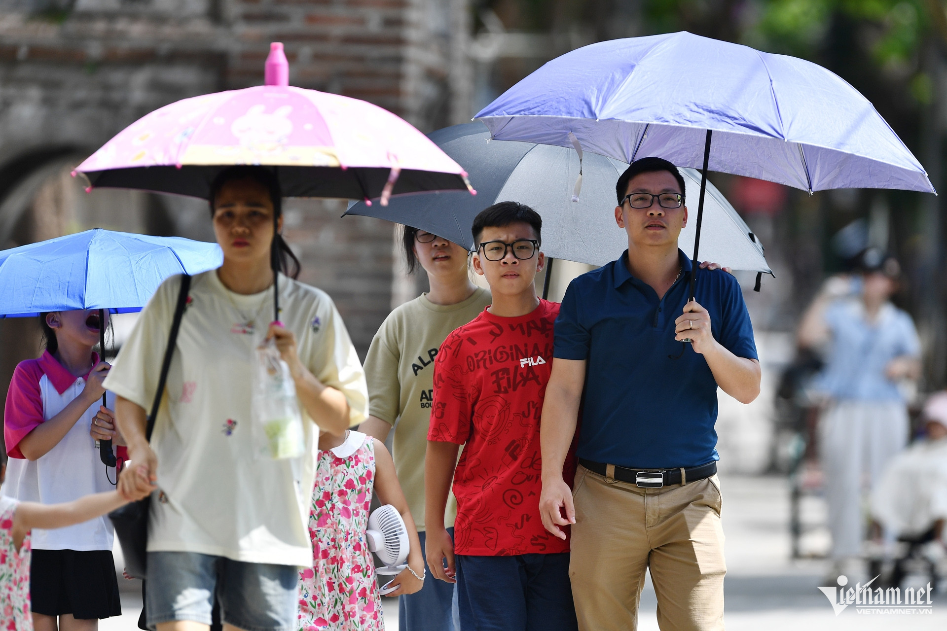 Miền Bắc bắt đầu đợt nắng nóng-2995-1