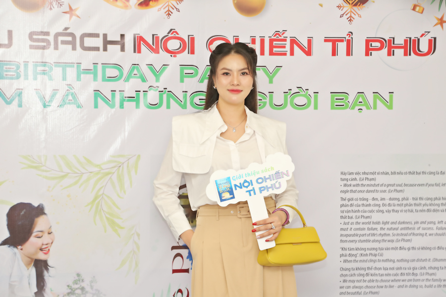 Nhiều sao đổ bộ ngày ra mắt cuốn sách 'Nội chiến Tỉ phú' của CEO Lê Phạm-2456-3