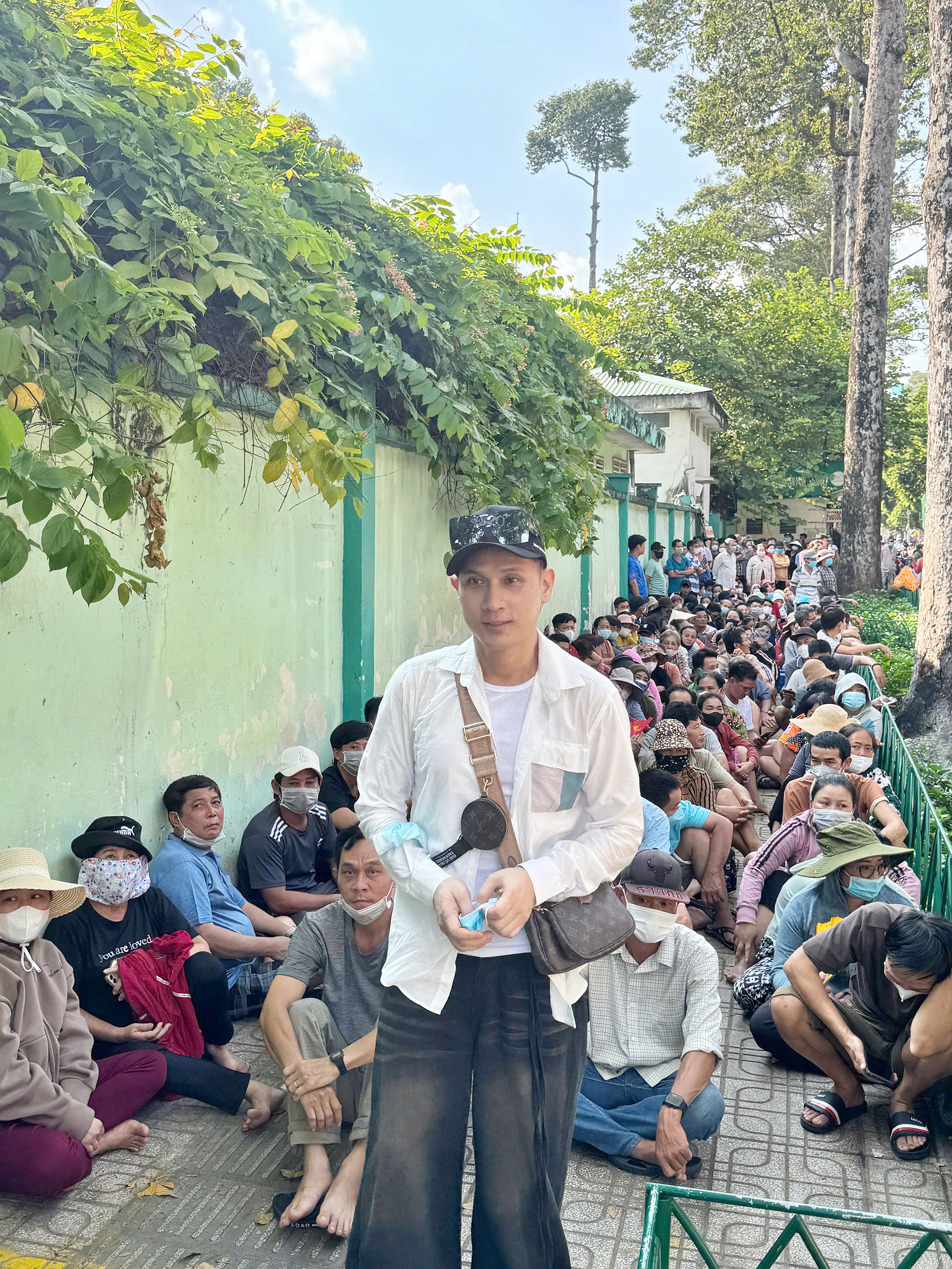 Ca sĩ Nguyên Vũ làm điều tuyệt vời trong ngày sinh nhật-2018-1