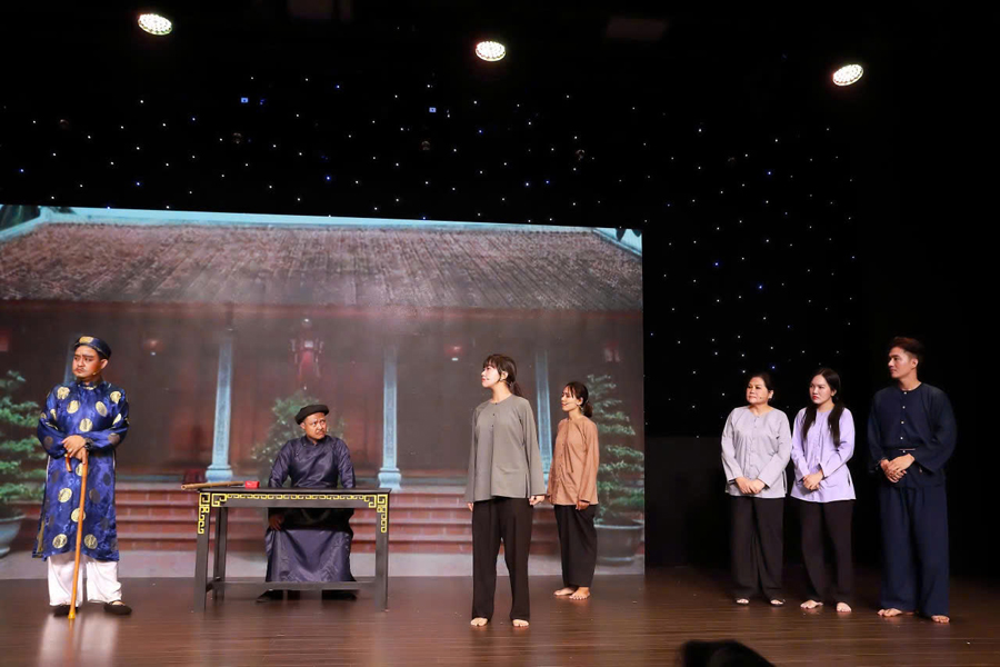 Chương trình Thương lắm miền Trung do NSND Trịnh Kim Chi làm tổng đạo diễn-2566-2