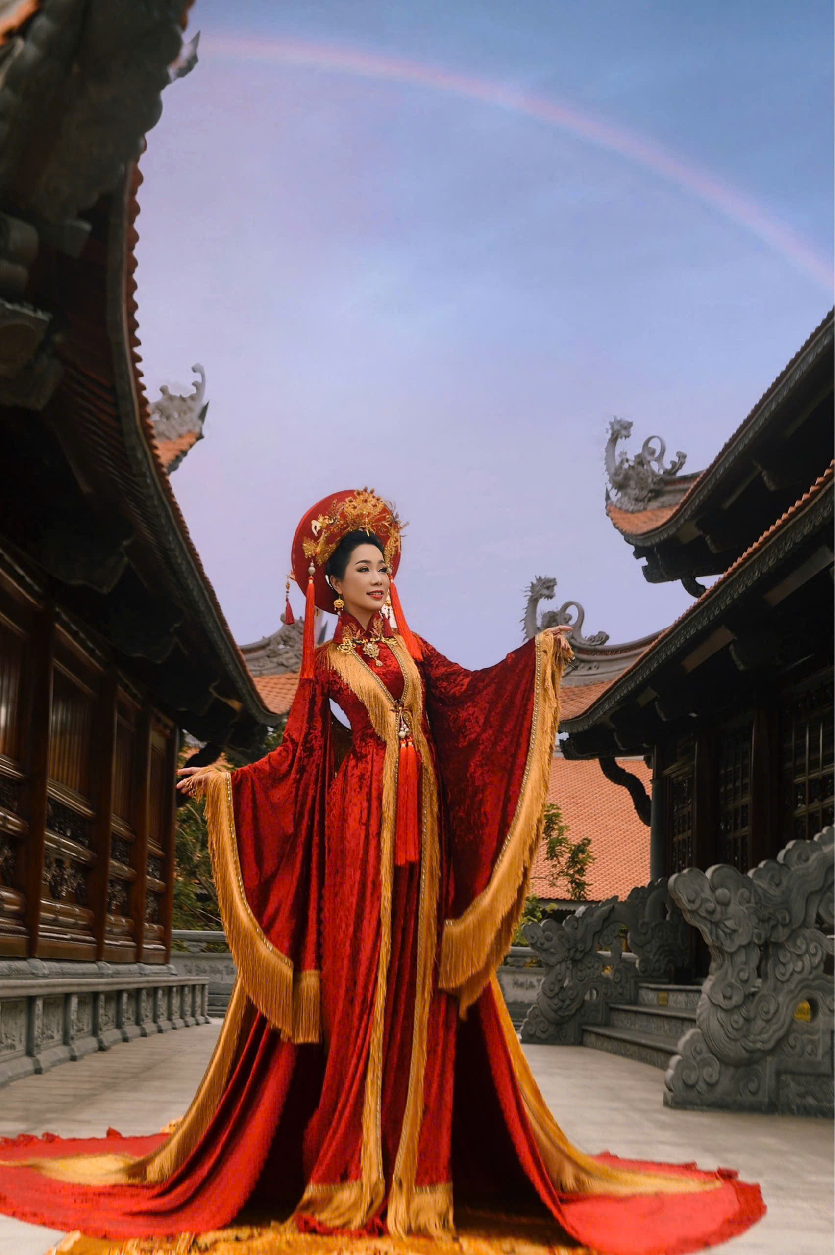 NSND Trịnh Kim Chi gây nhớ xuân xưa với bộ ảnh áo dài cổ-2757-2