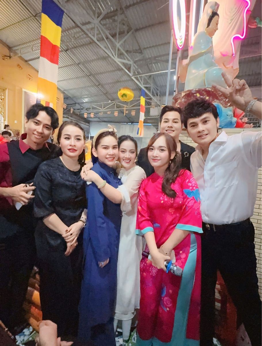 NSƯT Kim Tiểu Long, nghệ sĩ Bình Tinh làm từ thiện-2072-1
