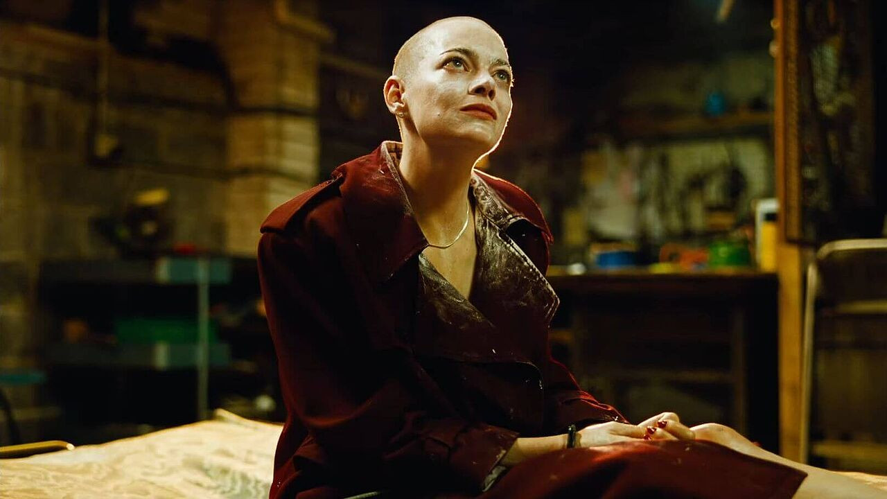 Emma Stone quyến rũ trên thảm đỏ lễn trao giải-2784-1