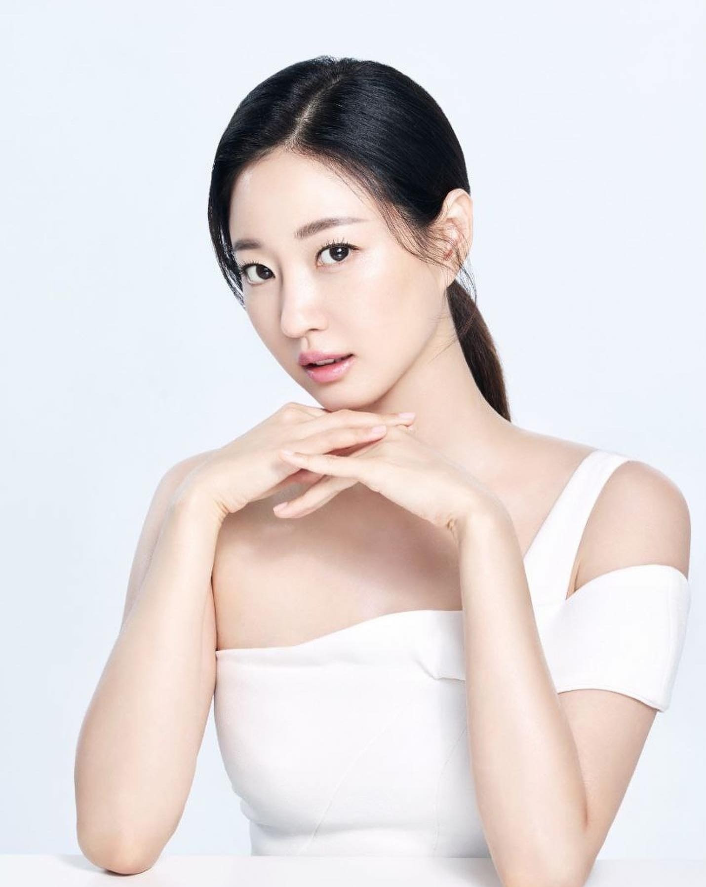 Nữ diễn viên Kim Sa Rang nợ thuế-3326-1