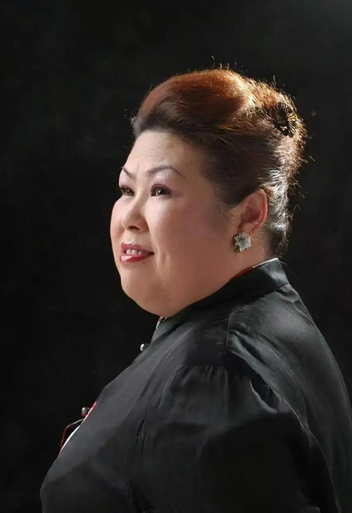 Nữ diễn viên Đổng Lập Phạm qua đời ở tuổi 56.-2386-1