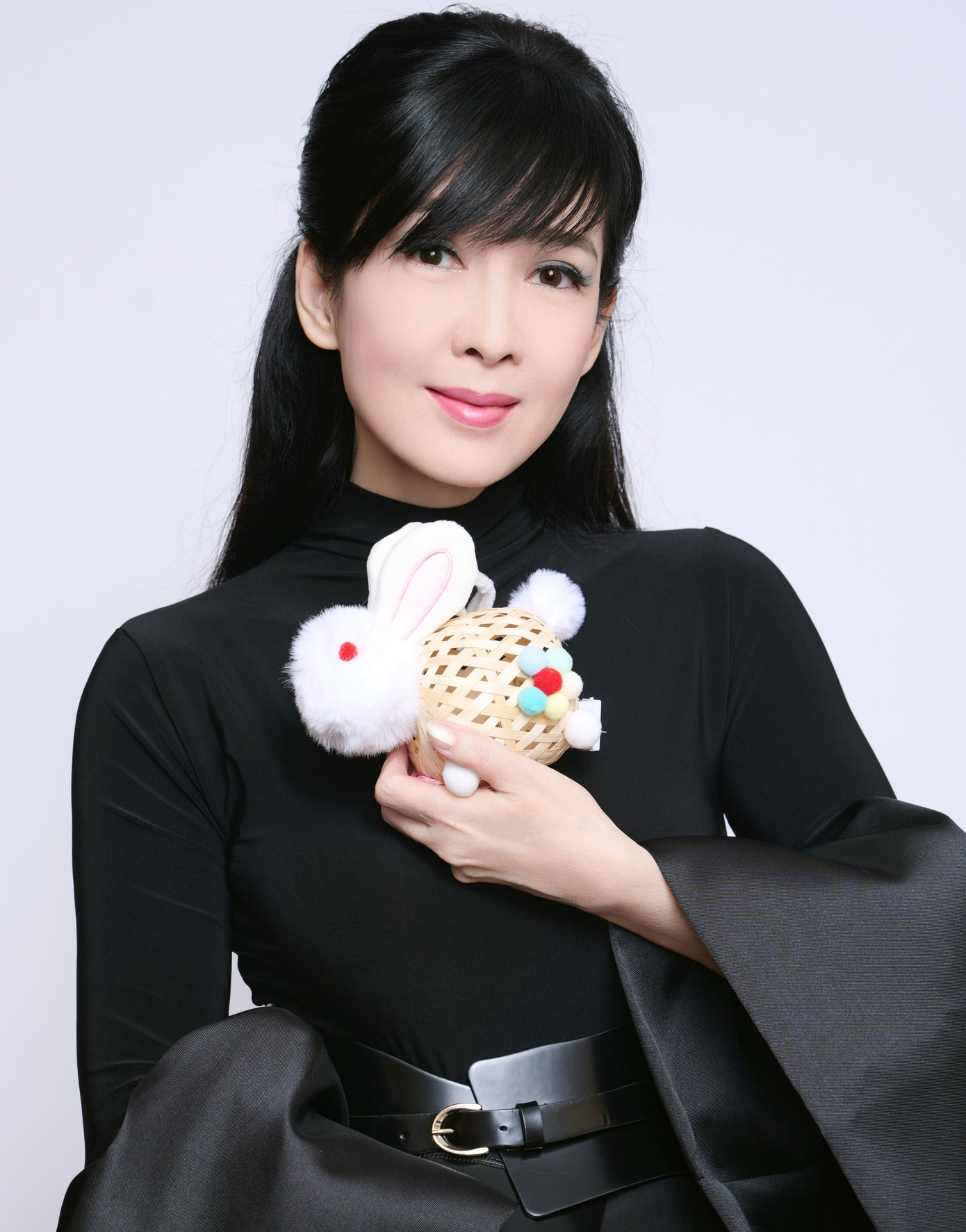 Ôn Bích Hà hay Châu Huệ Mẫn đều chấp nhận không sinh con để giữ gìn sắc vóc.-2337-1