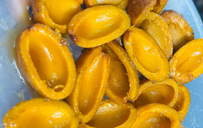 Quả cọ có nhiều chất dinh dưỡng quý.-2728-1