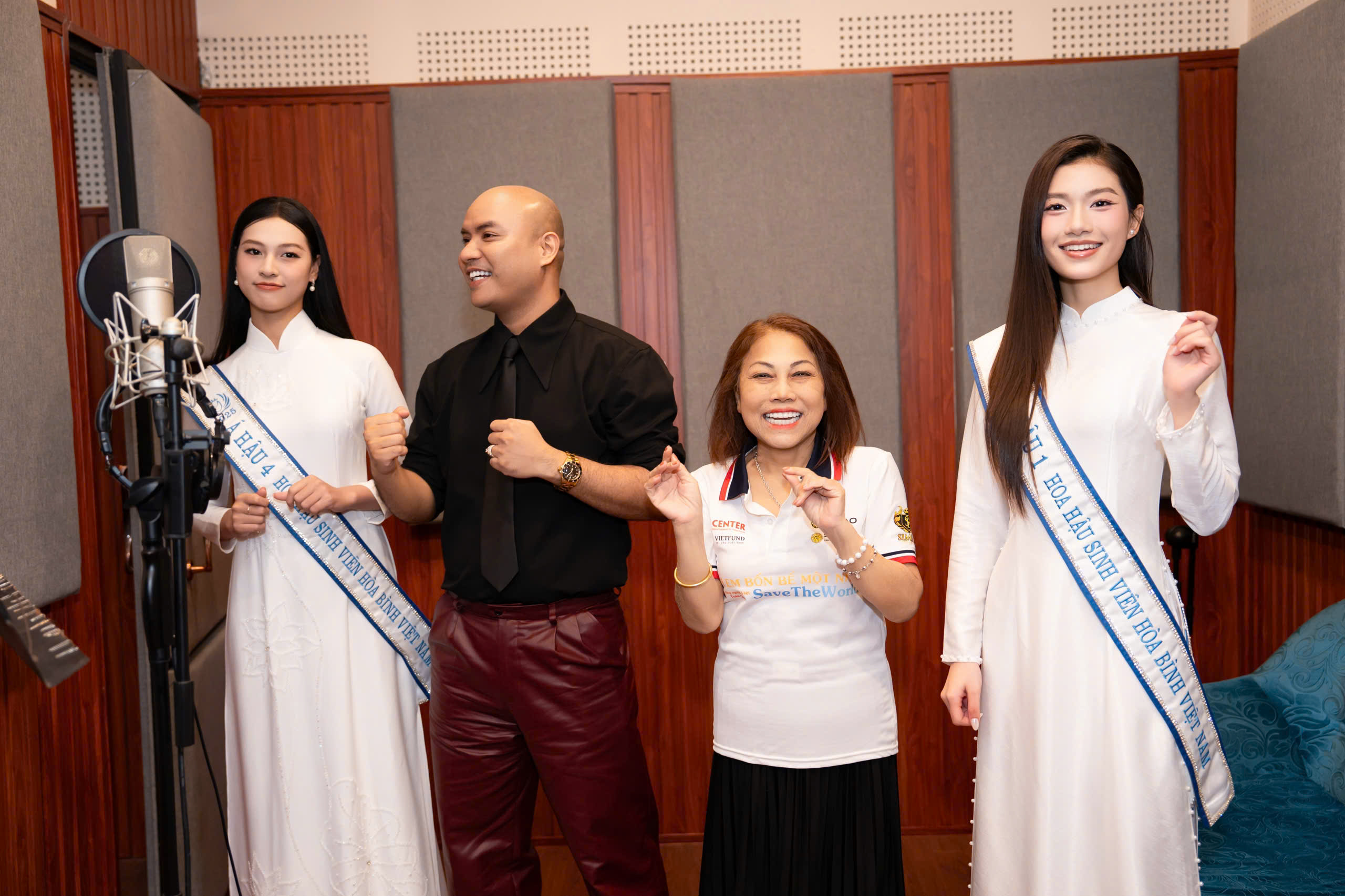 Quy tụ hàng trăm nghệ sĩ tham gia chuỗi sự kiện 72 giờ vì hòa bình-2894-3