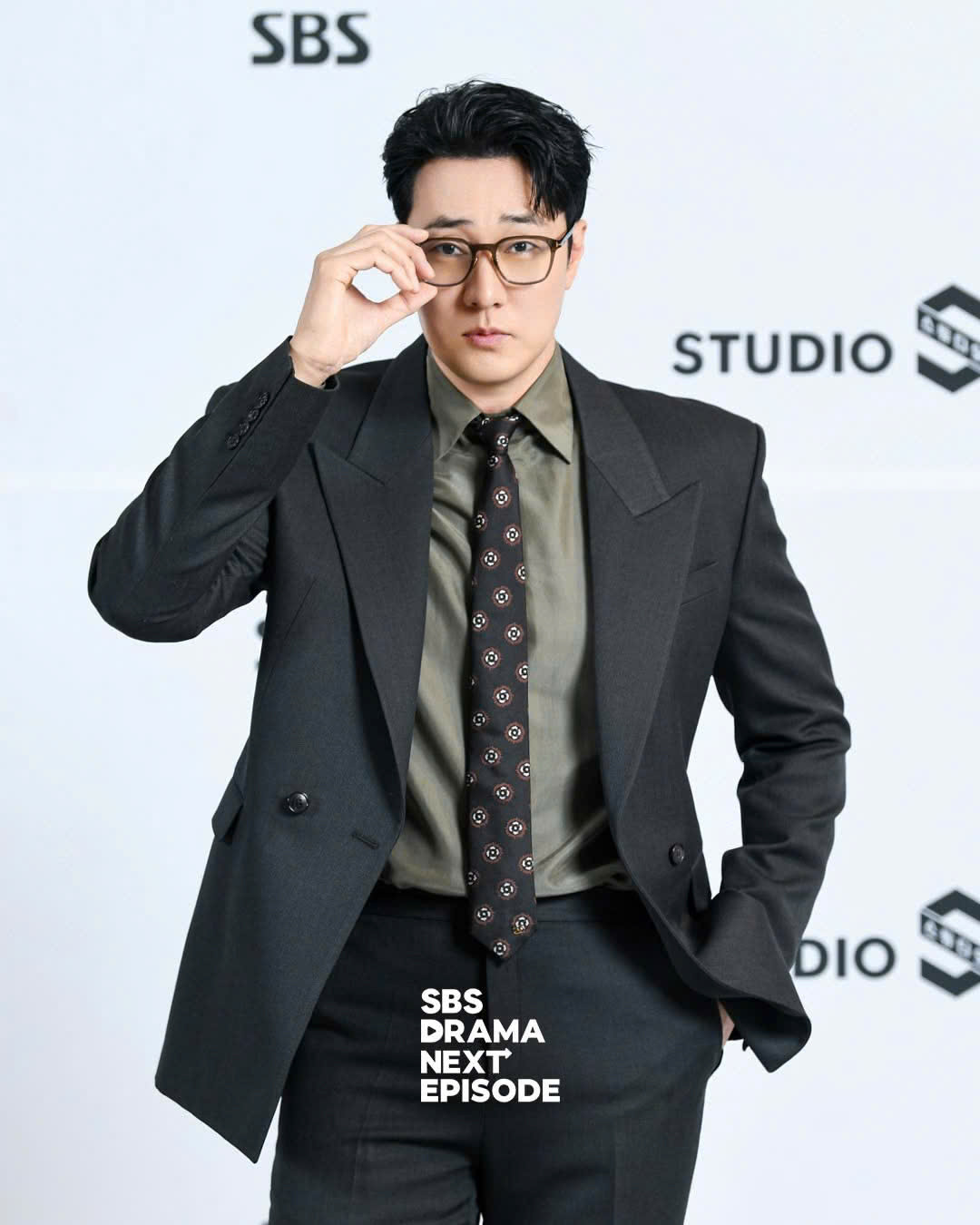 So Ji Sub phong độ tuổi 49 mua căn hộ cao cấp 130 tỷ-4778-1