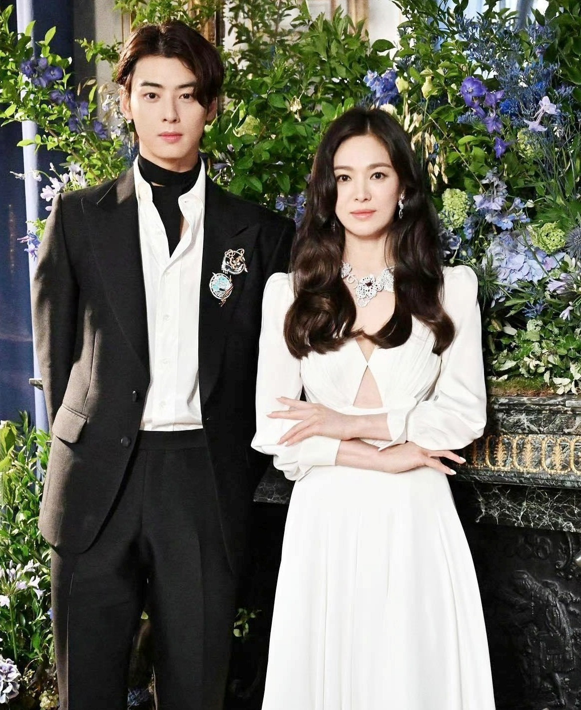 Song Hye Kyo phải cúi đầu xin lỗi vì scandal trốn thuế.-2653-1