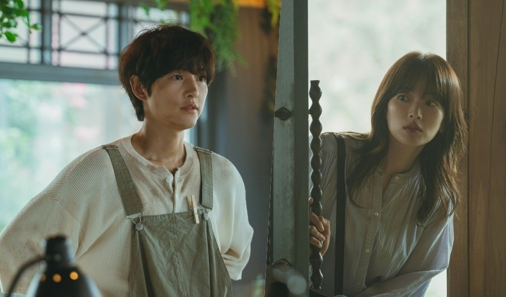 Song Joong Ki qua thời đóng phim tình cảm-2118-3