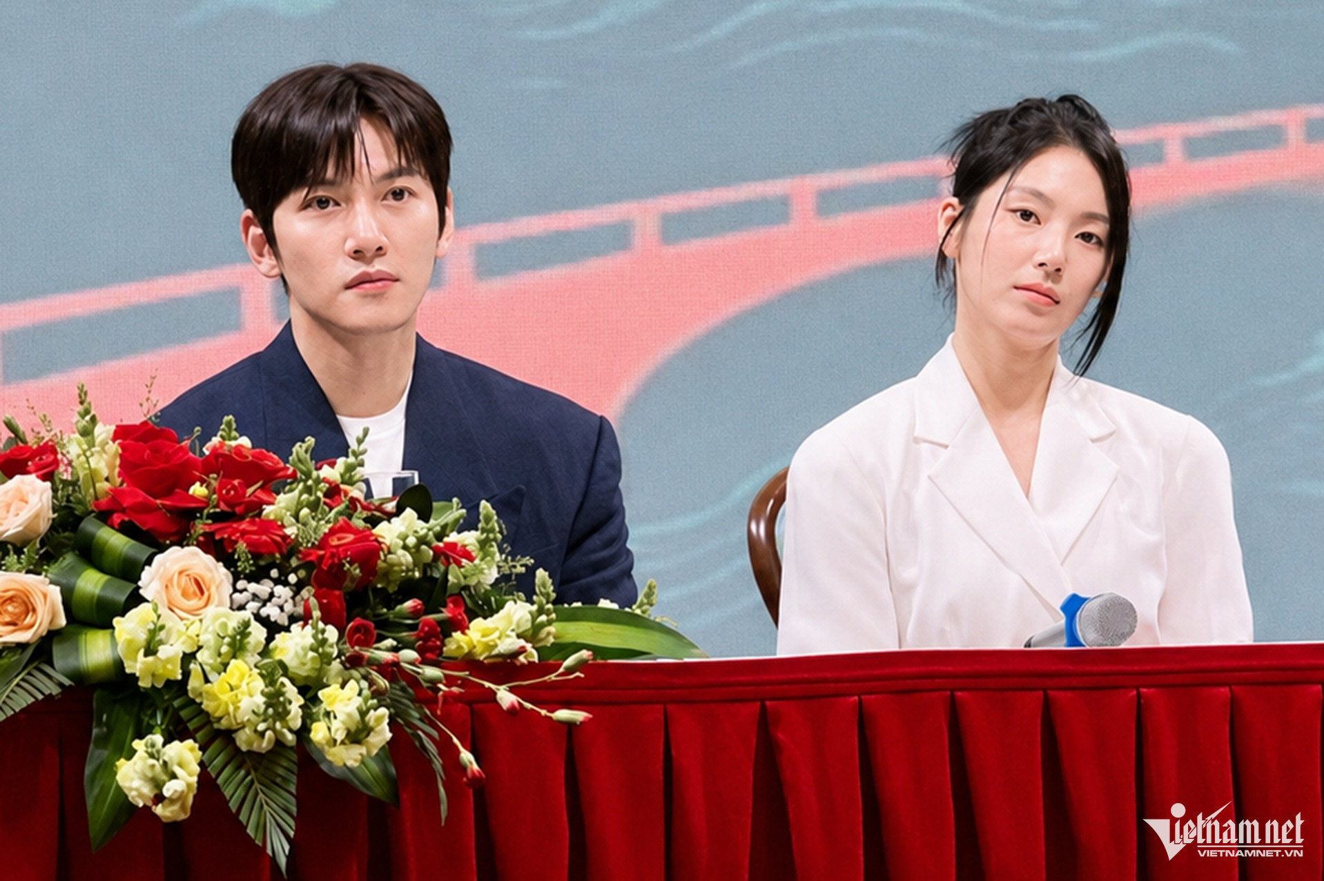 Diễn viên Hàn Quốc Ji Chang Wook.thân thiện trong chuyến đi đến Việt Nam-4596-1