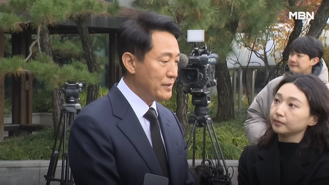 Vòng hoa tưởng niệm của Tổng thống Lee Jae Myung-2358-1