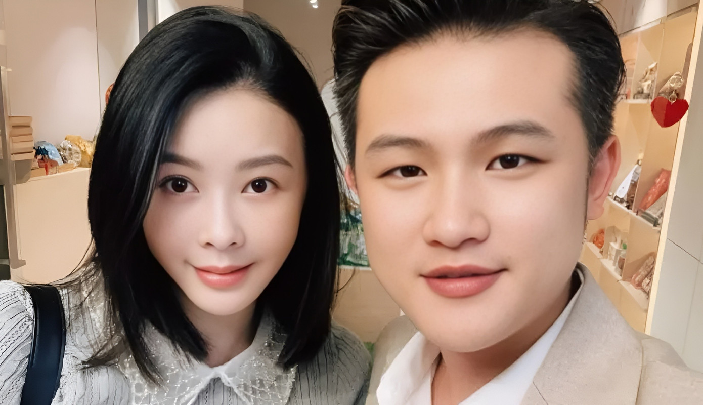 Tiêu Thục Thận chia sẻ về cuộc hôn nhân 8 năm với chồng kém 15 tuổi-2599-1