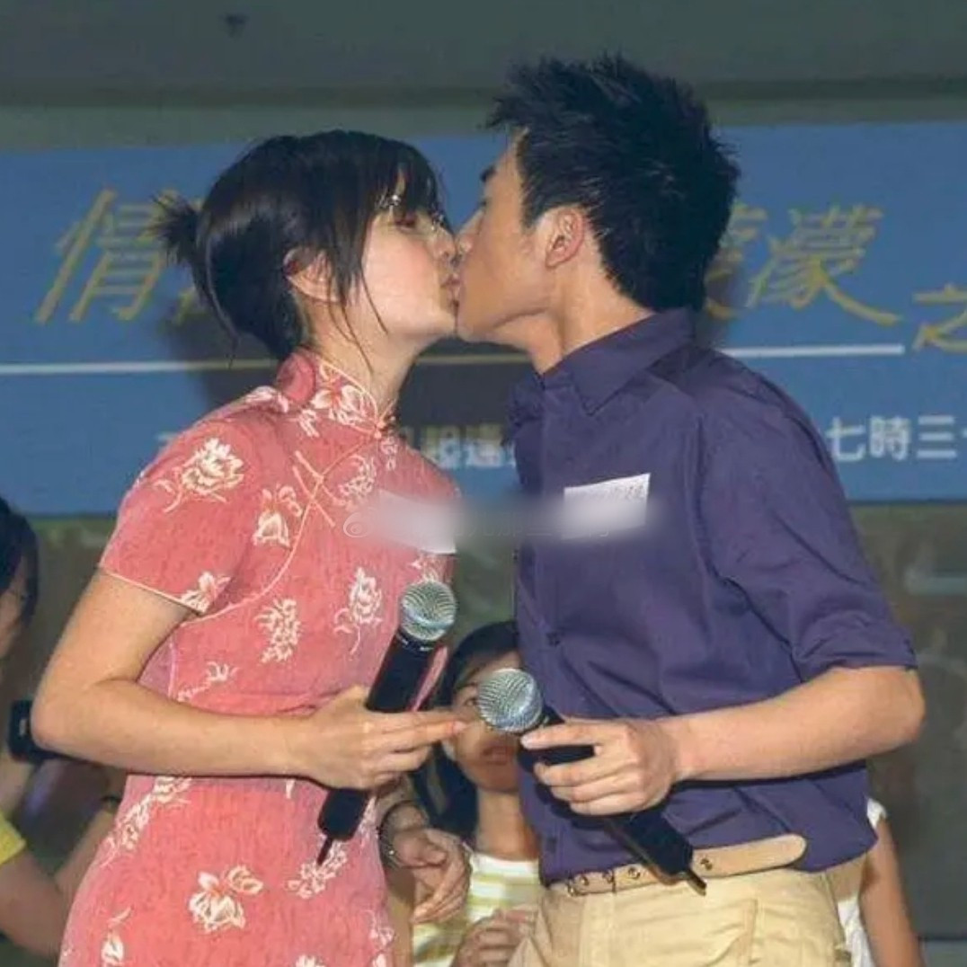 Cao Viên Viên và Tô Hữu Bằng sẵn lòng chụp bộ ảnh tắm chung với nhau để quảng bá phim.-2224-1