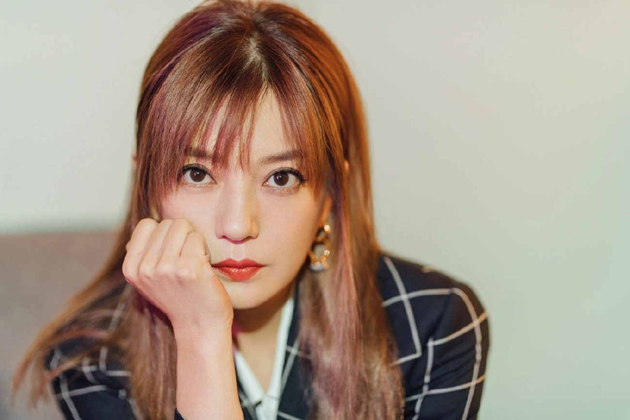 Diễn viên Hong Kong Triệu Vy bị chỉ trích nặng nề-2310-1