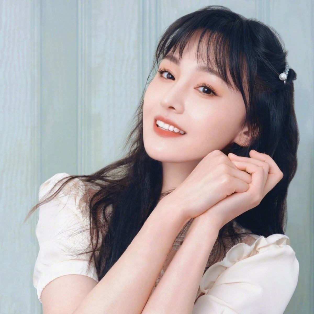 Trịnh Sảng lộ gương mặt khác lạ với phần má căng phồng-2529-1