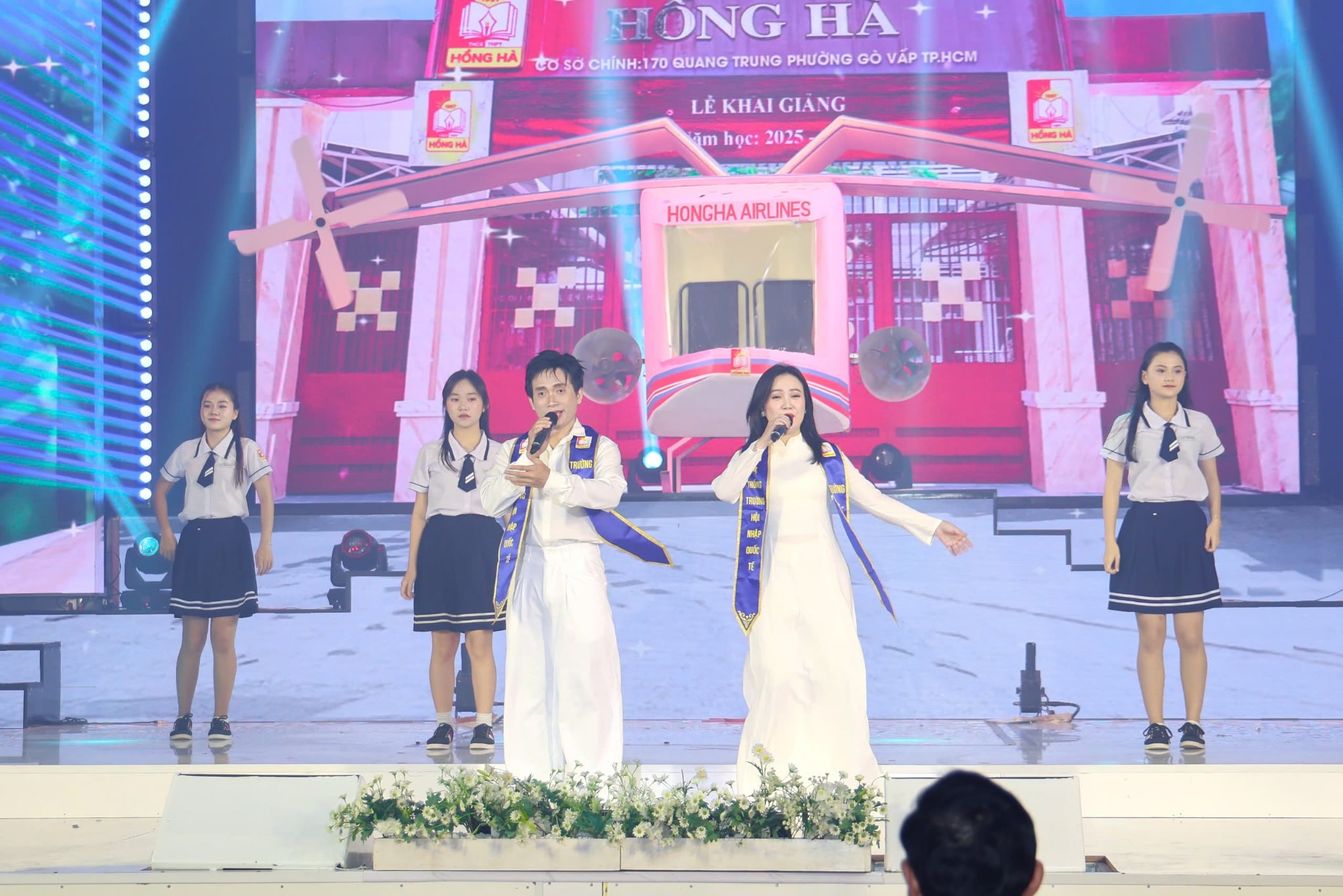 Hồng Hà – Khai giảng vinh dự, tự hào nhân đôi-2115-1