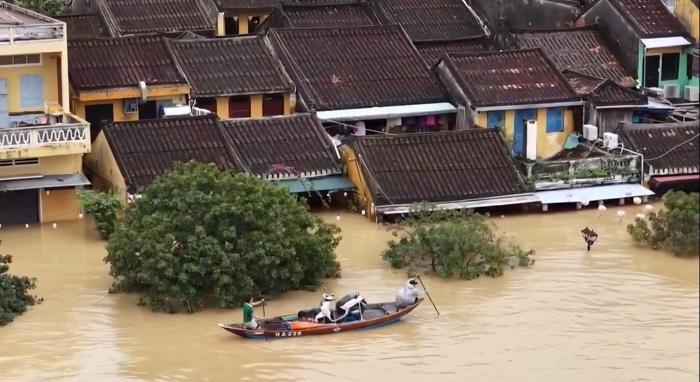 Dự báo đường đi của bão Kalmaegi.-2280-1