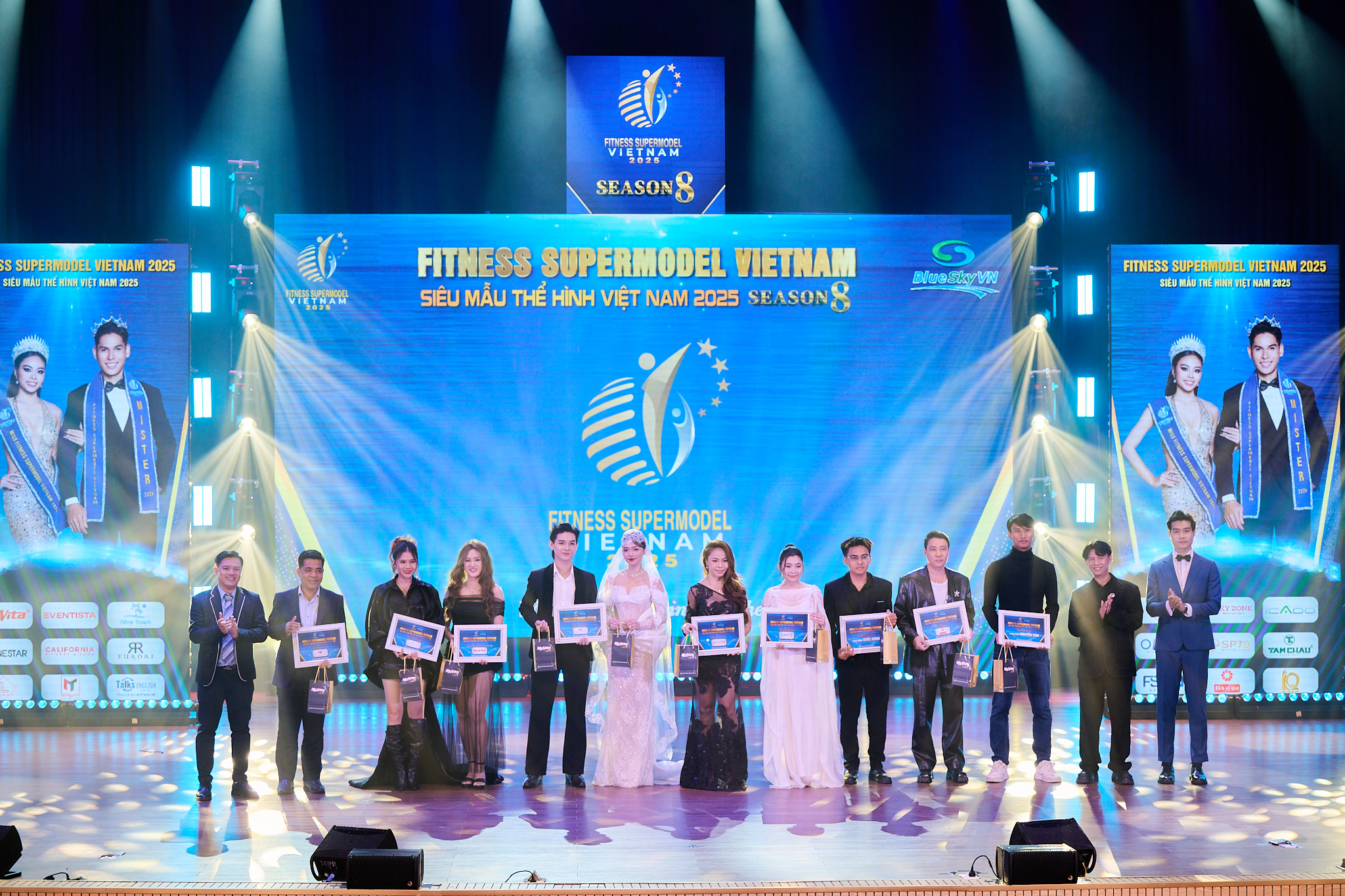 Quán quân Fitness Supermodel Vietnam 2025 thuộc về Võ Minh Phụng - Nguyễn Thị Ngọc Thiện-2325-1