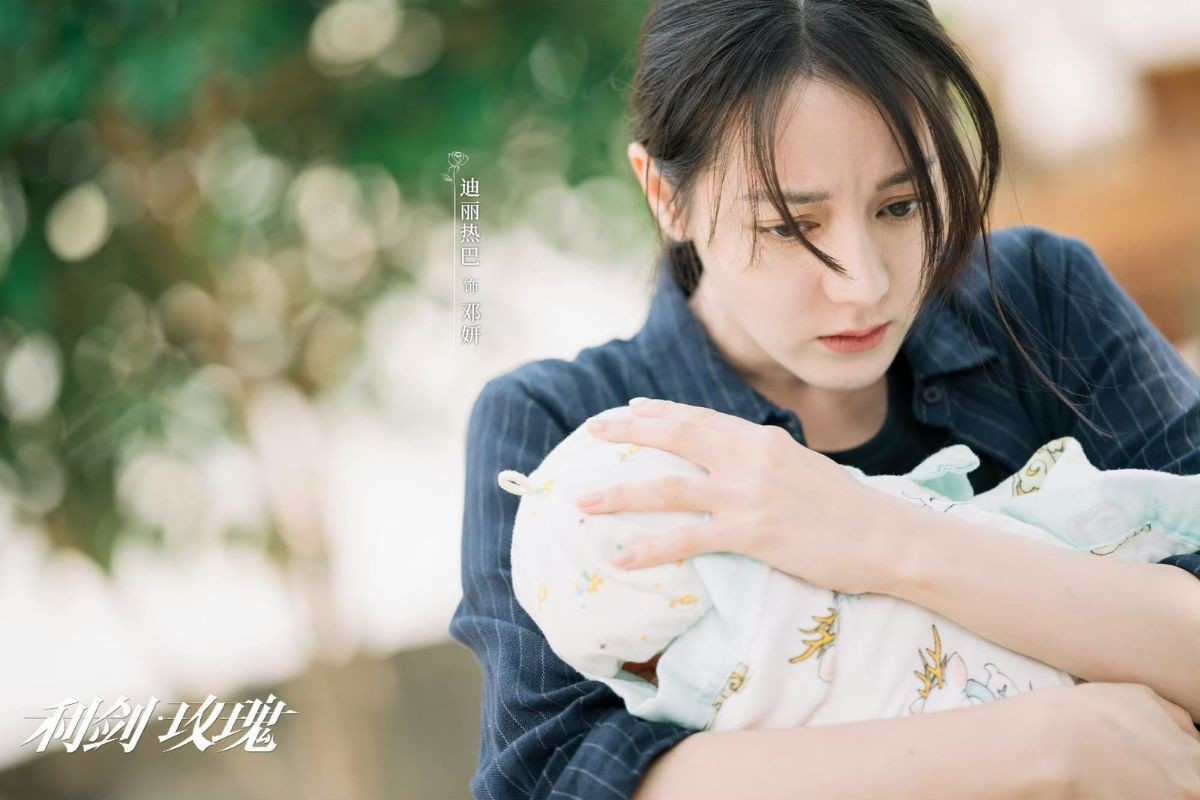 Lợi kiếm hoa hồng do Địch Lệ Nhiệt Ba đóng chính đã mang lại kỳ tích-2282-1