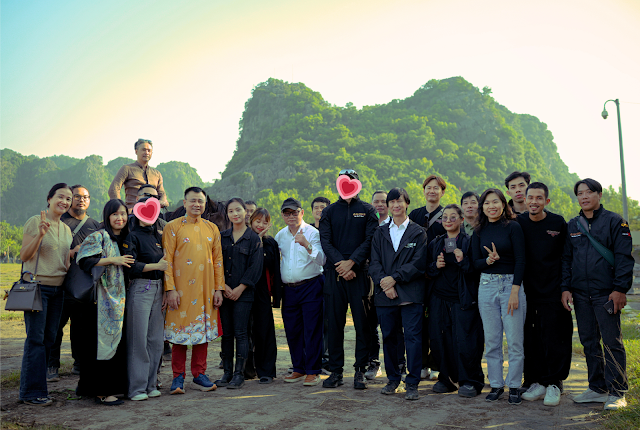 NSND Tự Long hát ca khúc Phim Hộ Linh Tráng Sĩ - Bí Ẩn Mộ Vua Đinh tại Thung Nham-2328-1