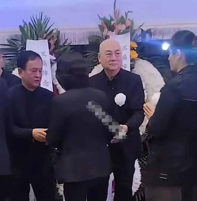 Trì Trọng Thụy tiều tụy từ bỏ thừa kế-3242-1