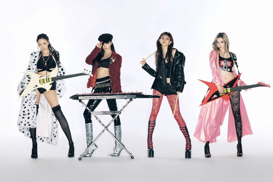 Aespa - Biểu tượng K-pop thế hệ 4 và câu chuyện metaverse