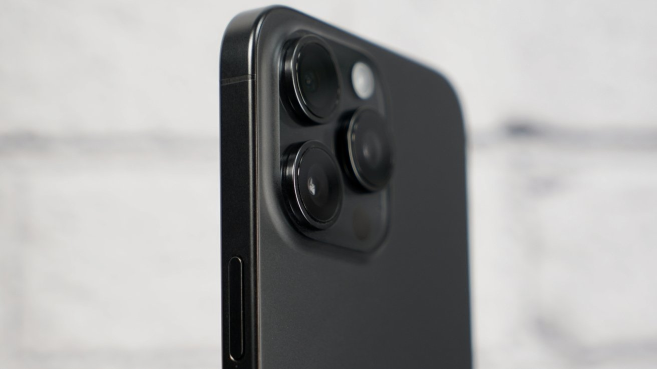 Apple từng sử dụng titan ở viền ngoài của iPhone